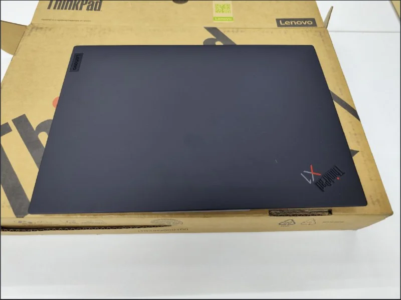 Lenovo ThinkPad X1 Carbon Gen 10
