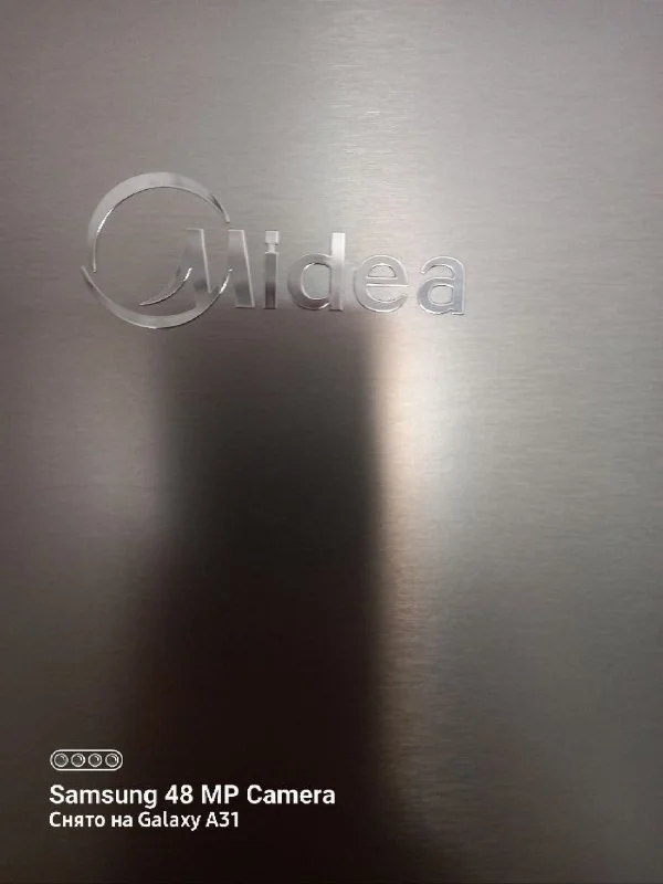 Холодильник Midea