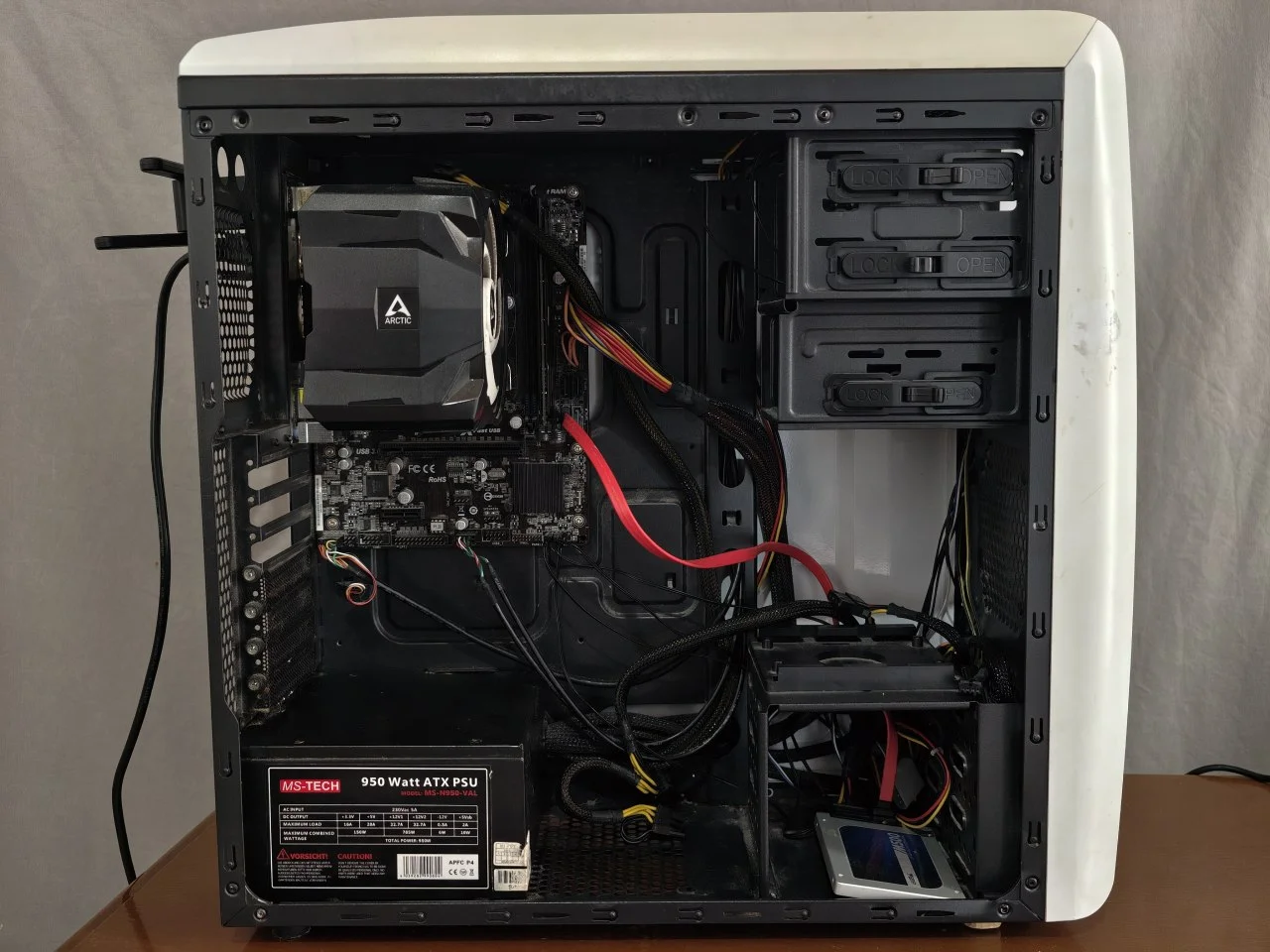 ПК Intel Core i7-4790, 8ГБ ОЗУ, 240ГБ SSD