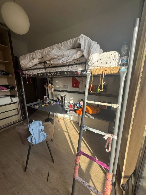 Кровать-чердак IKEA со столом