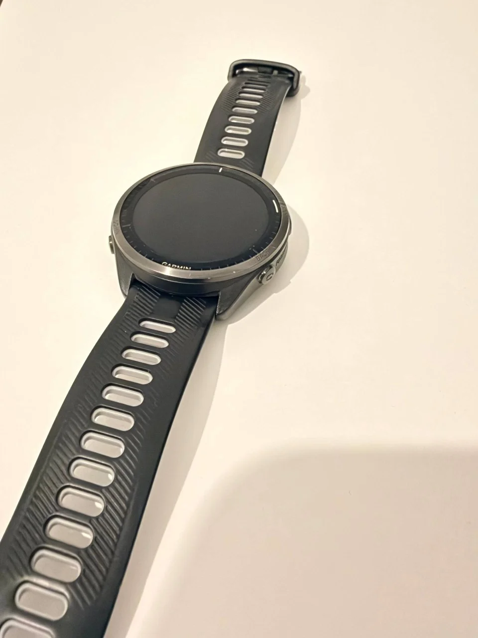 Garmin Forerunner 965 Smartwatch