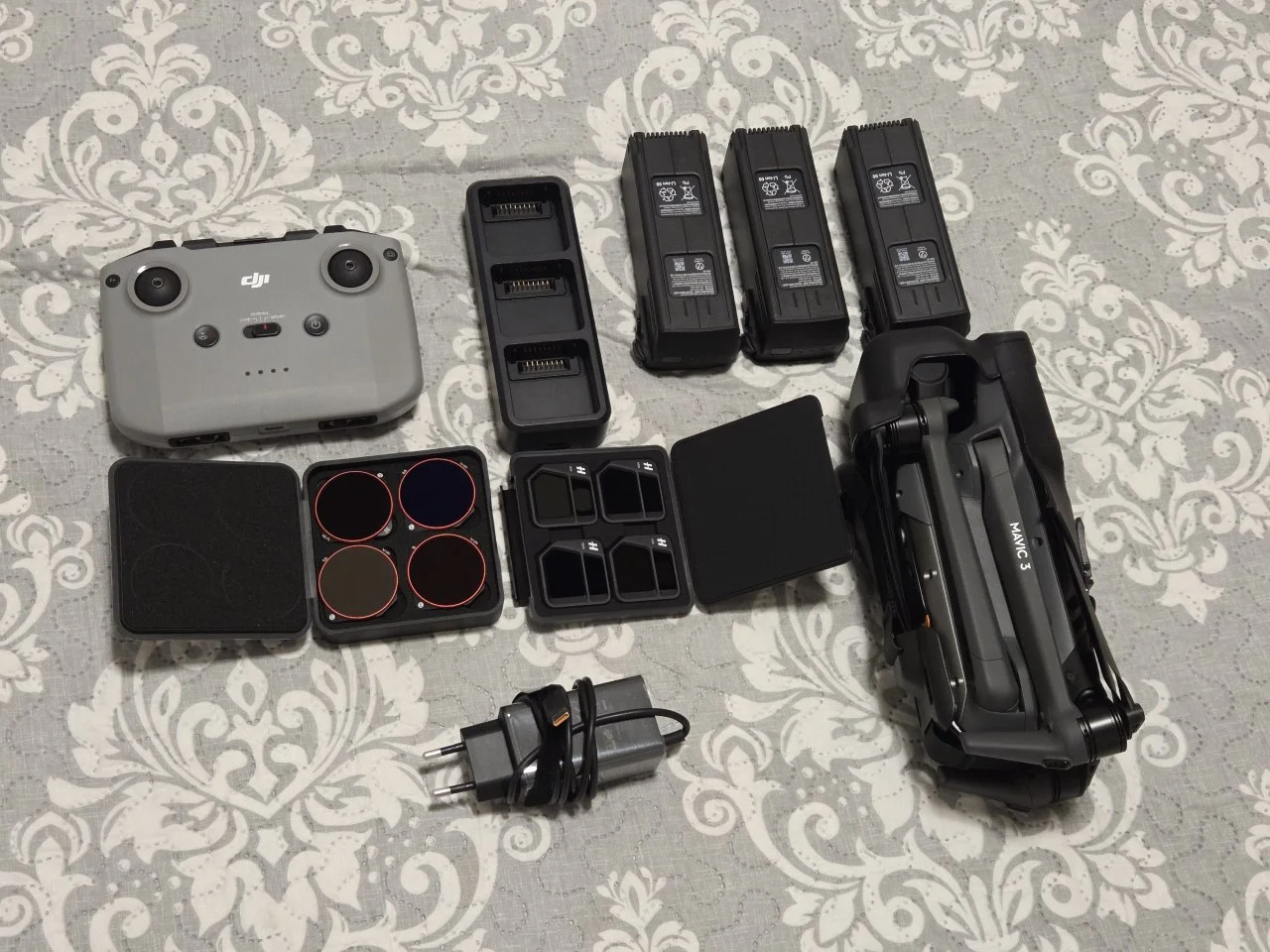 Dji mavic 3 combo