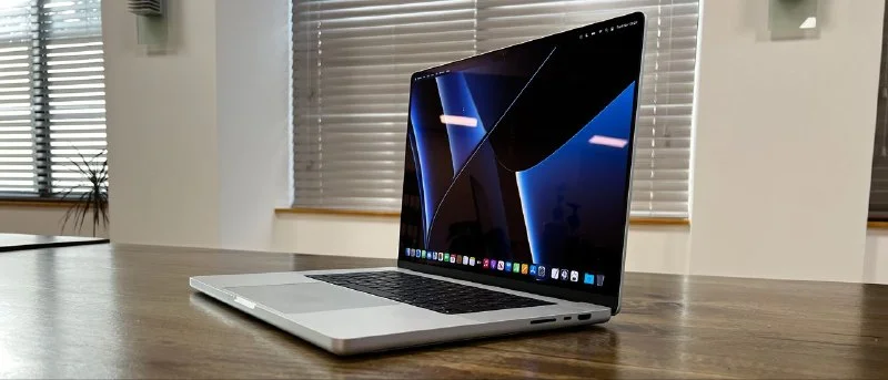 Macbook Pro 16" M1 Pro