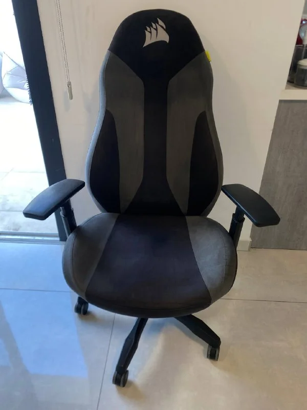 Тканевое компьютерное кресло Corsair TC60 FABRIC