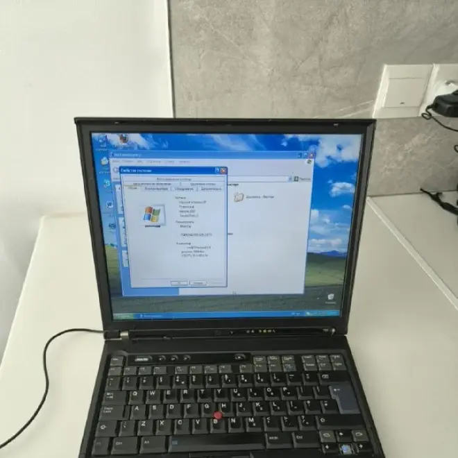 Vintage IBM ThinkPad T40 Laptop with Windows XP