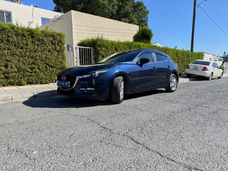 Mazda Axela 1.5L 2019