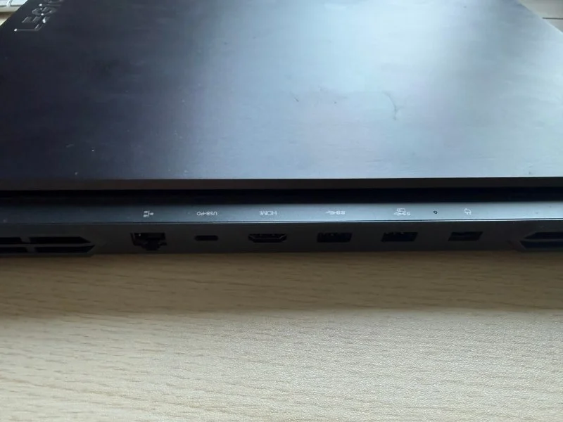Игровой ноутбук Lenovo Legion Pro 5 16IRX9 (2024)
