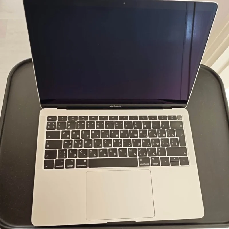 Apple MacBook Air 13" 2019