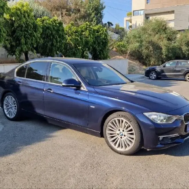 BMW 320i
