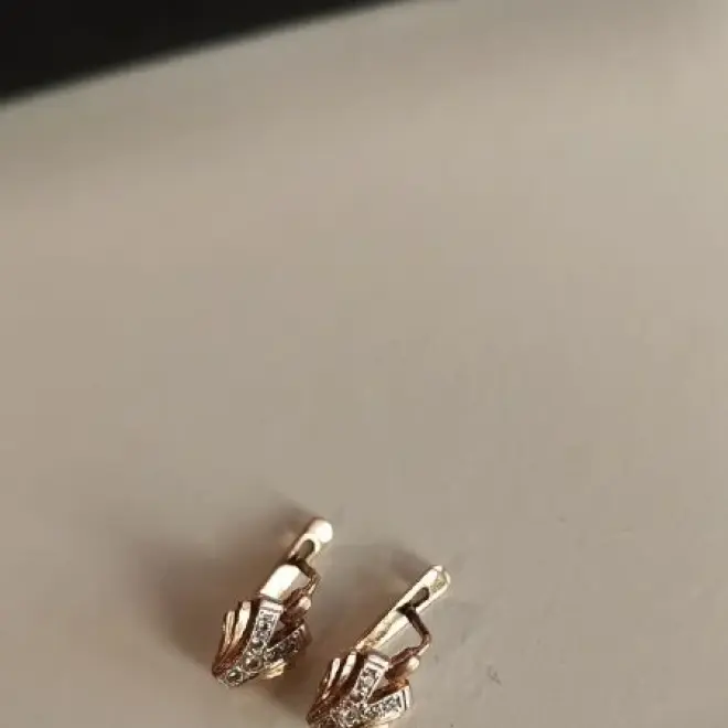 Сережки с английской застёжкой